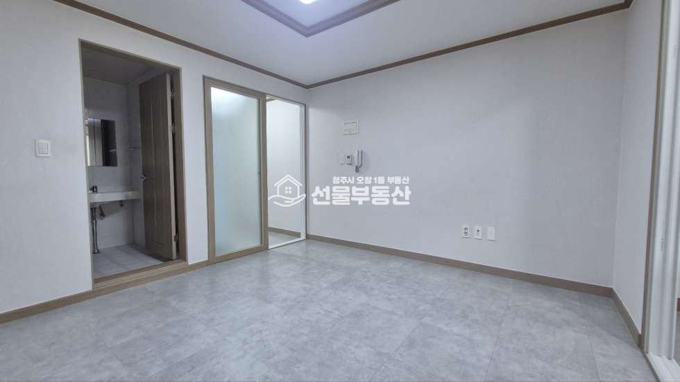 충북 청주청원구 오창읍 양청리 주건축물제1동 리모델링 깔끔하며 저렴한 쓰리룸 화장실2개 월세 매물번호 10272 사진 19