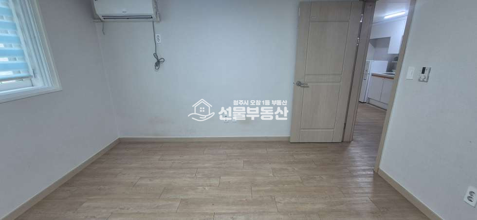 충북 청주청원구 오창읍 양청리 주건축물제1동 연구원, 연구소, 녹십자, 에코프로비엠 인근 거실 큰 투룸 월세 매물번호 10355 사진 12