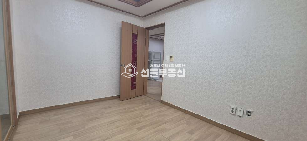 충북 청주청원구 오창읍 양청리 양청중,고등학교 인근 거실넓은 조용하고 깨끗한 투룸 월세 매물번호 10369 사진 12