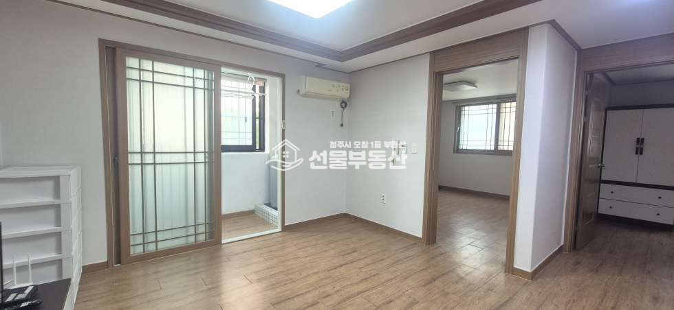 충북 청주청원구 오창읍 구룡리 비봉초 근처 건물관리 잘되어 있어 조용하고 깨끗한 투룸 월세 매물번호 10370 사진 3