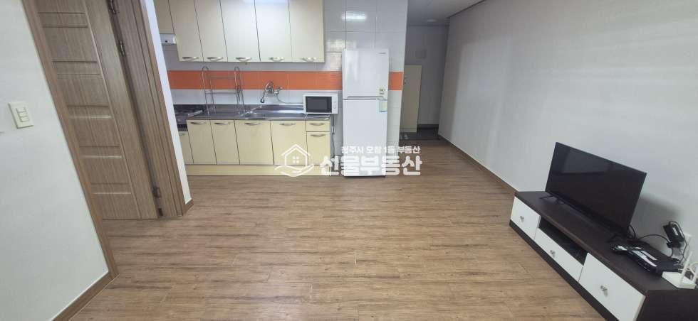충북 청주청원구 오창읍 구룡리 비봉초 근처 건물관리 잘되어 있어 조용하고 깨끗한 투룸 월세 매물번호 10370 사진 6