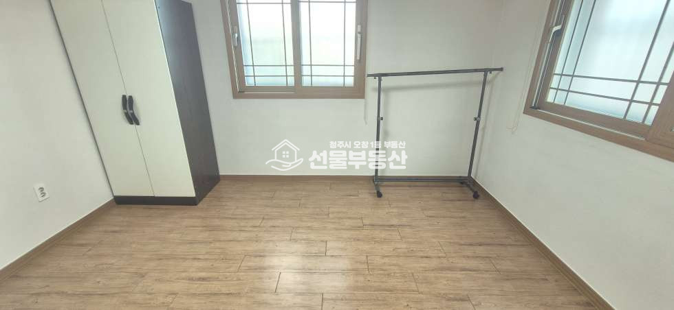 충북 청주청원구 오창읍 구룡리 비봉초 근처 건물관리 잘되어 있어 조용하고 깨끗한 투룸 월세 매물번호 10370 사진 8