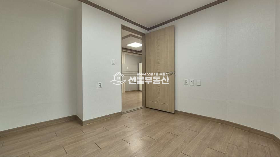 충북 청주청원구 오창읍 양청리 주1동 호수공원 도보5분, 상가근접성 좋은 투룸 월세 매물번호 10277 사진 12
