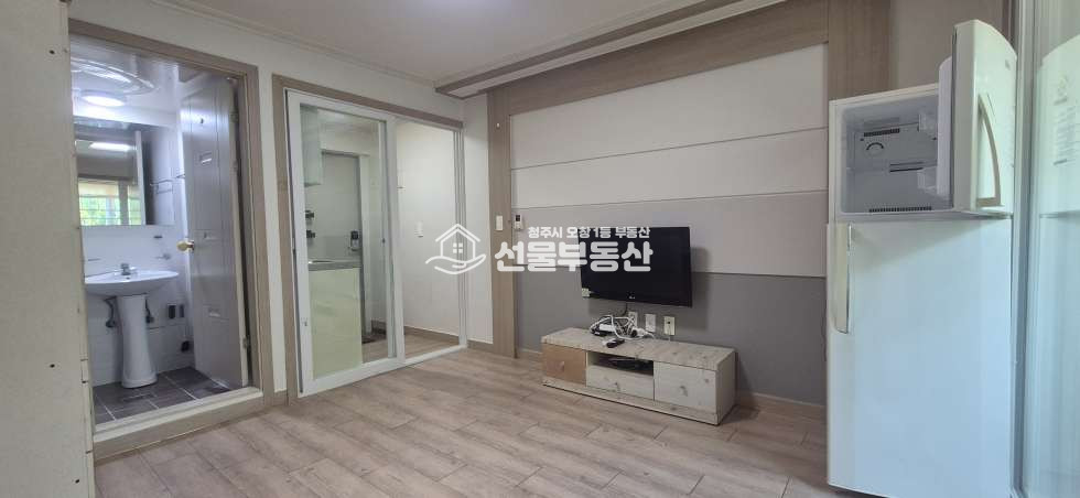 충북 청주청원구 오창읍 양청리 주건축물제1동 양청초근처 채광좋은 분리형 원룸 월세 매물번호 10283 사진 1