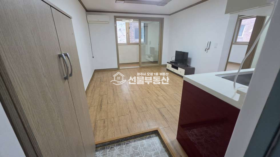 충북 청주청원구 오창읍 양청리 주건축물제1동 호수공원인근 컨디션 굿 투룸 월세 매물번호 10298 사진 3
