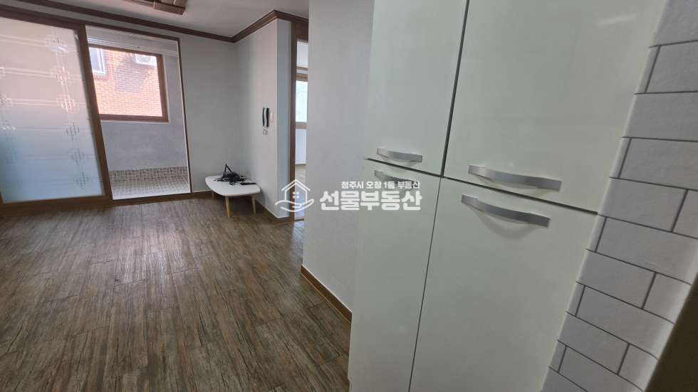 충북 청주청원구 오창읍 양청리 채광 좋고 깔끔한 남동향 투룸 월세 매물번호 10306 사진 2