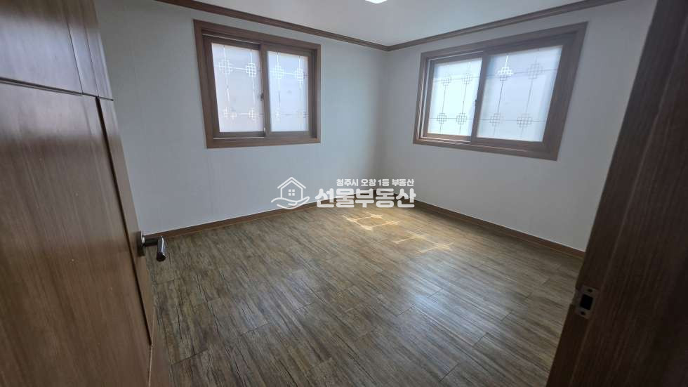 충북 청주청원구 오창읍 양청리 채광 좋고 깔끔한 남동향 투룸 월세 매물번호 10306 사진 12