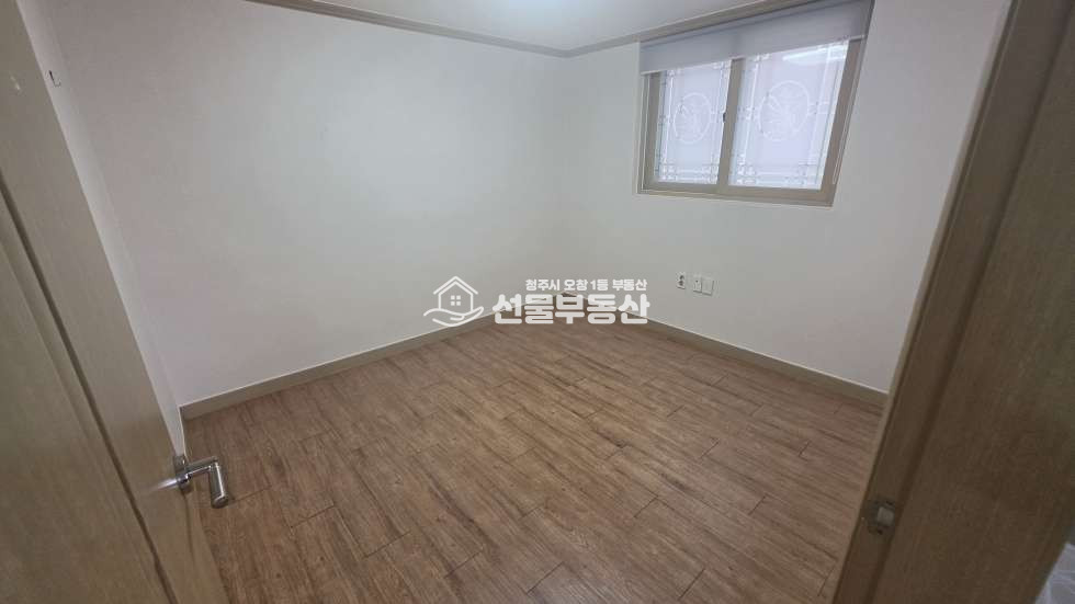 충북 청주청원구 오창읍 양청리 방,거실 넓은 투룸 월세 매물번호 10310 사진 6