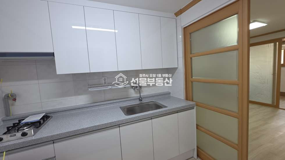 충북 청주청원구 오창읍 구룡리 리모델링 방,베란다 넓은 컨디션 최상 원룸 월세 매물번호 10314 사진 2