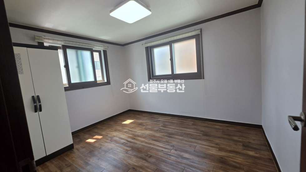 충북 청주청원구 오창읍 양청리 호수공원인근 풀옵션 투룸 월세 매물번호 10302 사진 12